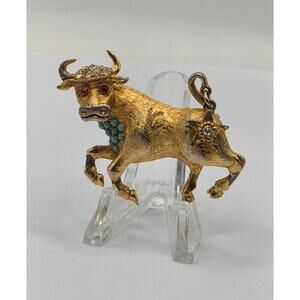 Vintage Bull Brooch Gold Tone Rhinestone Cow Pin Figural Animal Brooch